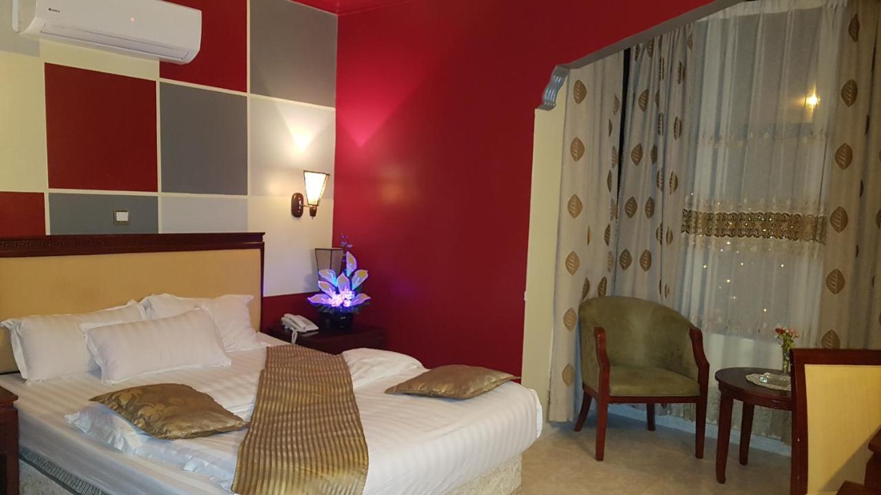Oscar Hotel Petra Vádi Músza Kültér fotó